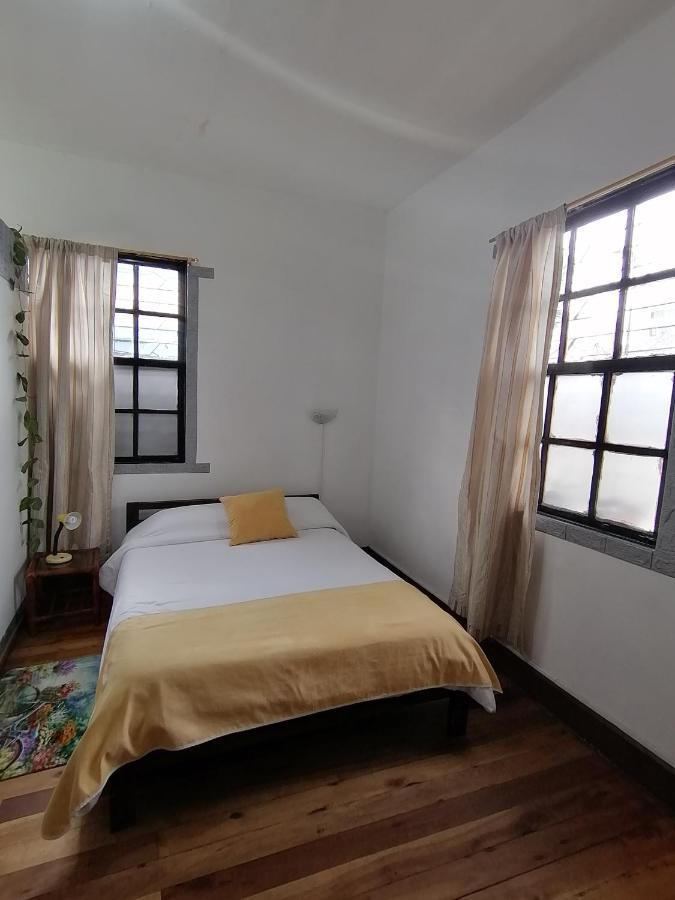 Galapagos Natural Life Hostel Quito Kültér fotó